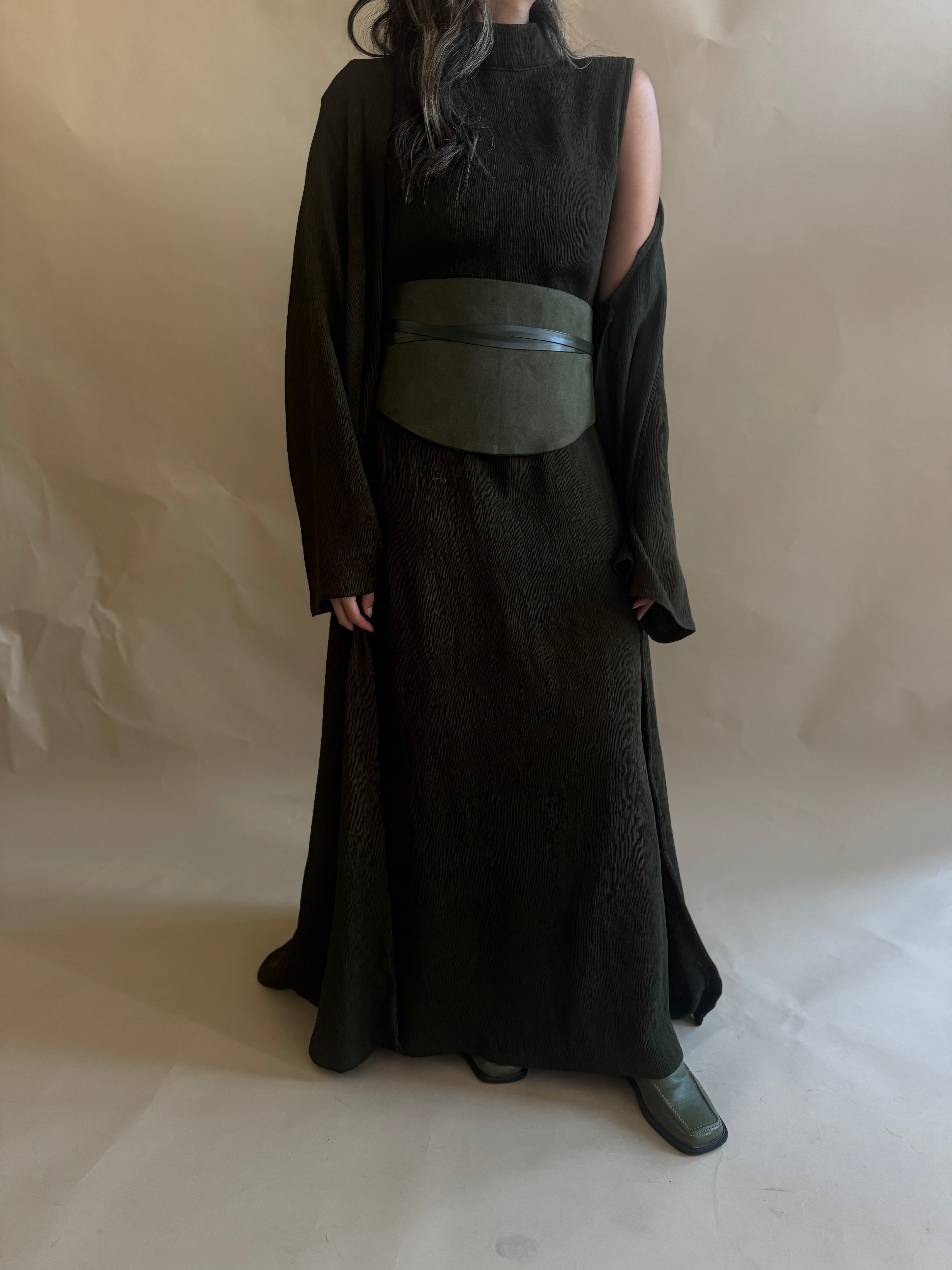 04 Adults (Bisht Version)