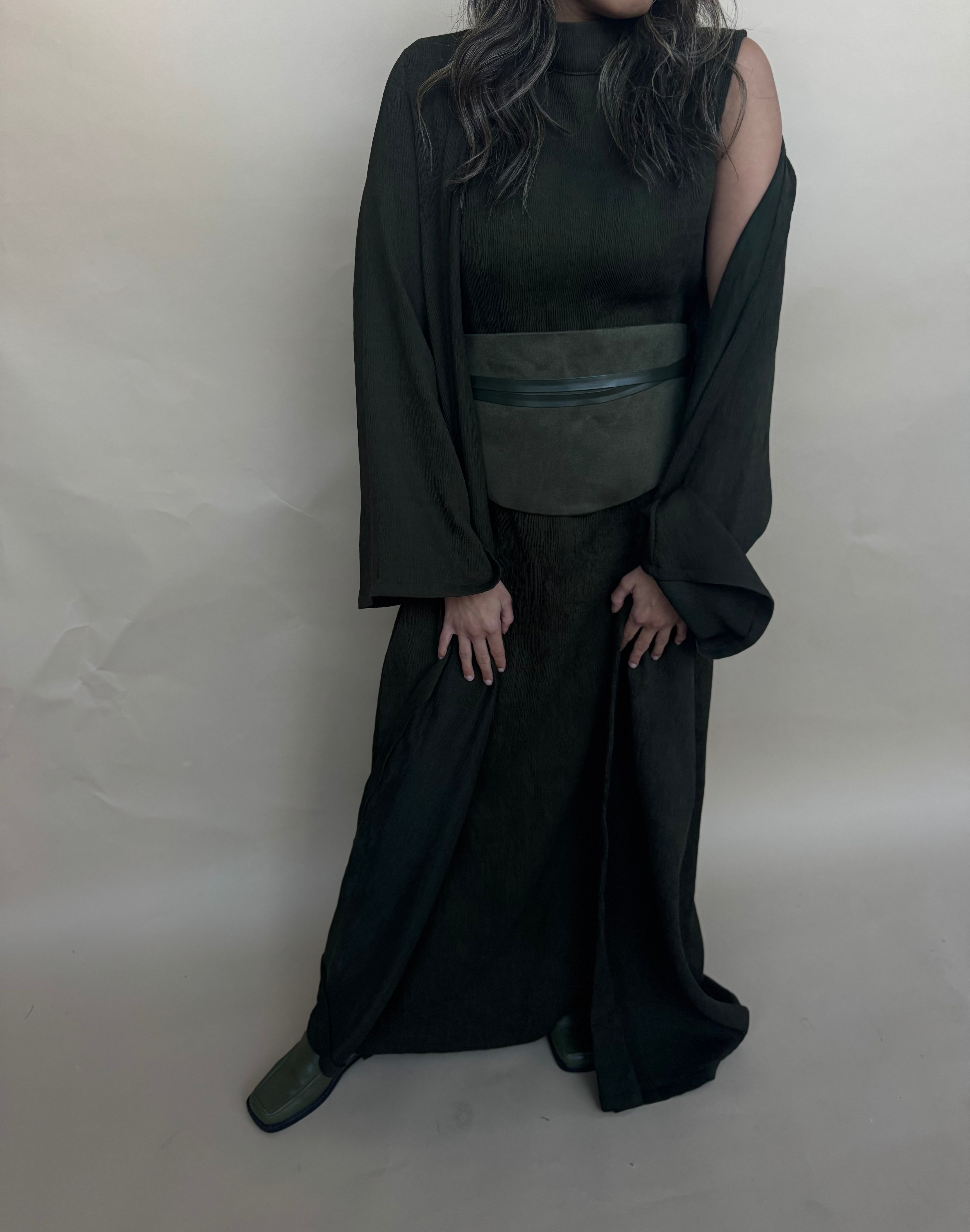 04 Adults (Bisht Version)