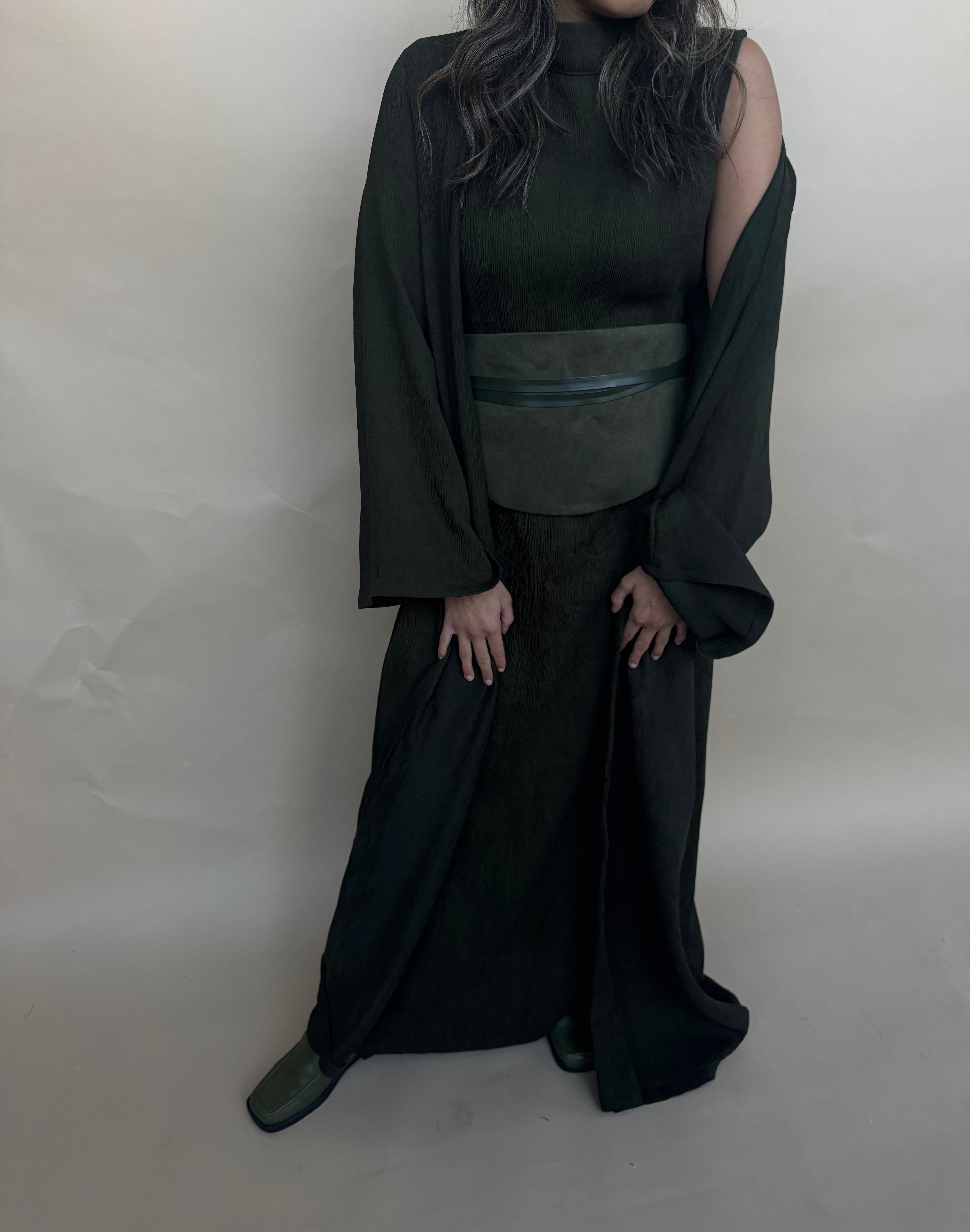 04 Adults (Bisht Version)